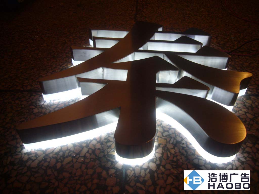 点击图片，可查看该商品详细信息